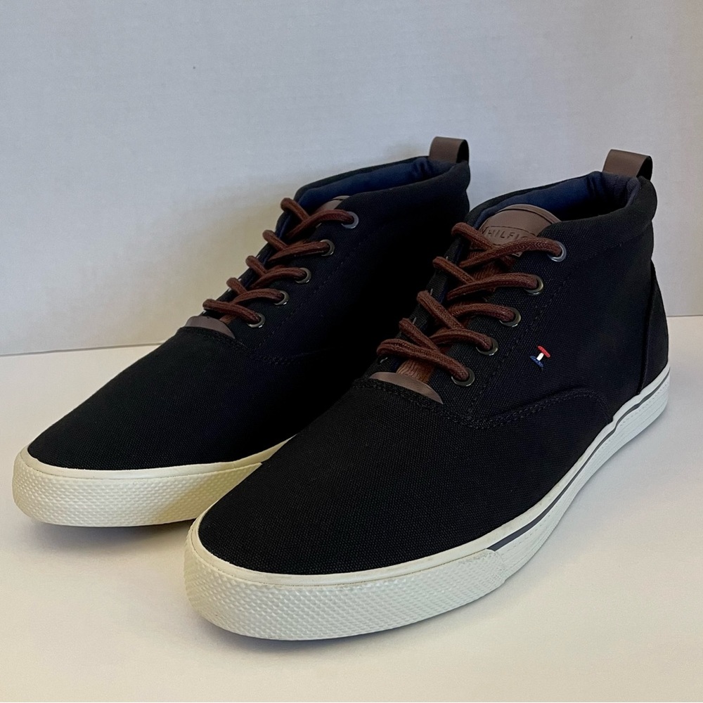 Tommy Hilfiger Men’s Black Canvas Sneakers